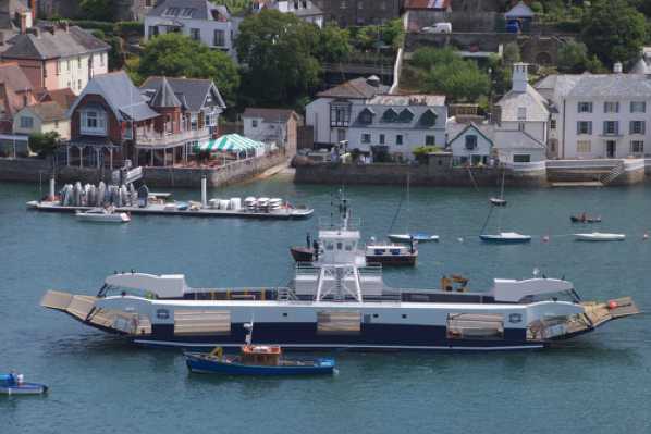 15 June 2009 - 11-39-48.jpg
The new Dartmouth Higher Ferry arrives in the river Dart. This rep[lac es the old chain ferry which was much smaller. She got a very enthusiastic welcome.
#NewHigherFerry #DartmouthHigherFerry